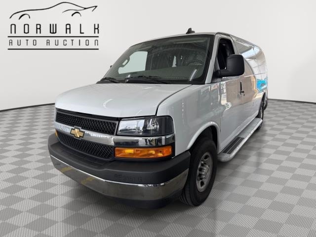 CHEVROLET RWD 2500 135" - 1