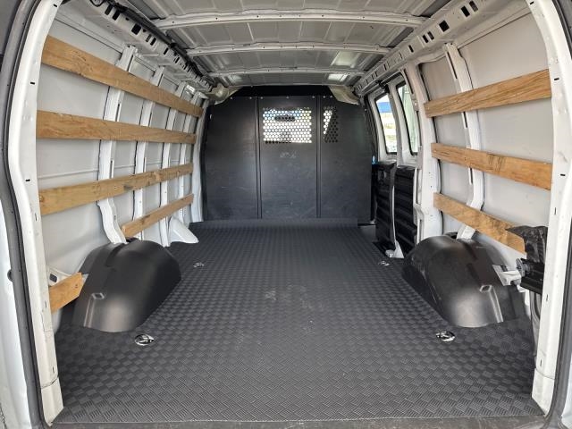 CHEVROLET RWD 2500 135" - 9