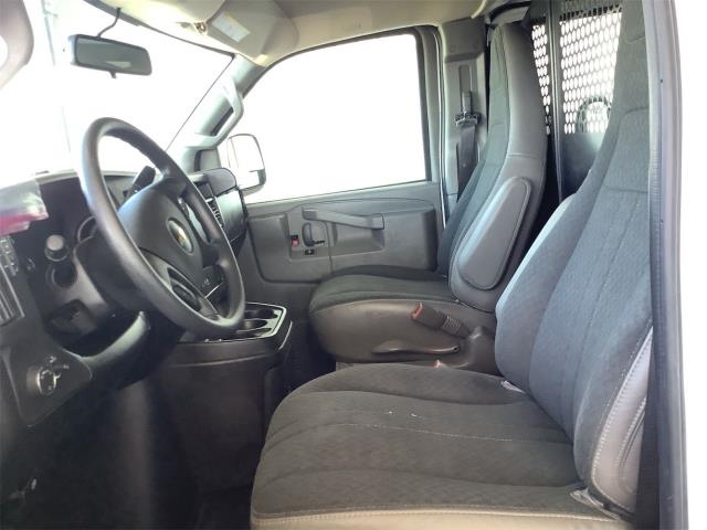 CHEVROLET RWD 2500 135" - 8