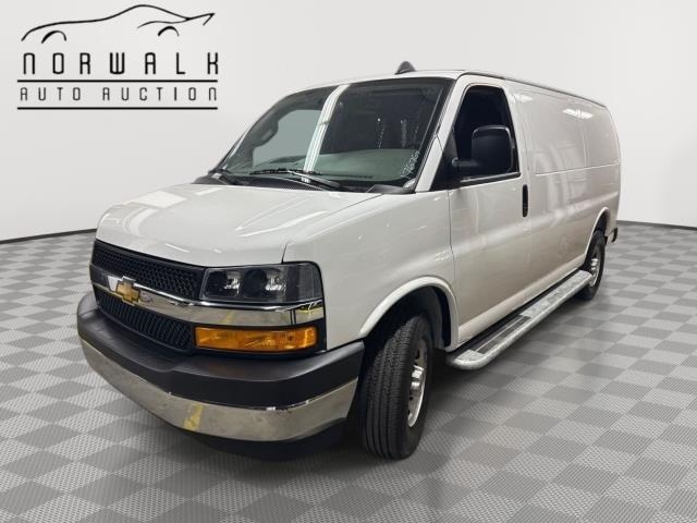 CHEVROLET RWD 2500 135" - 1