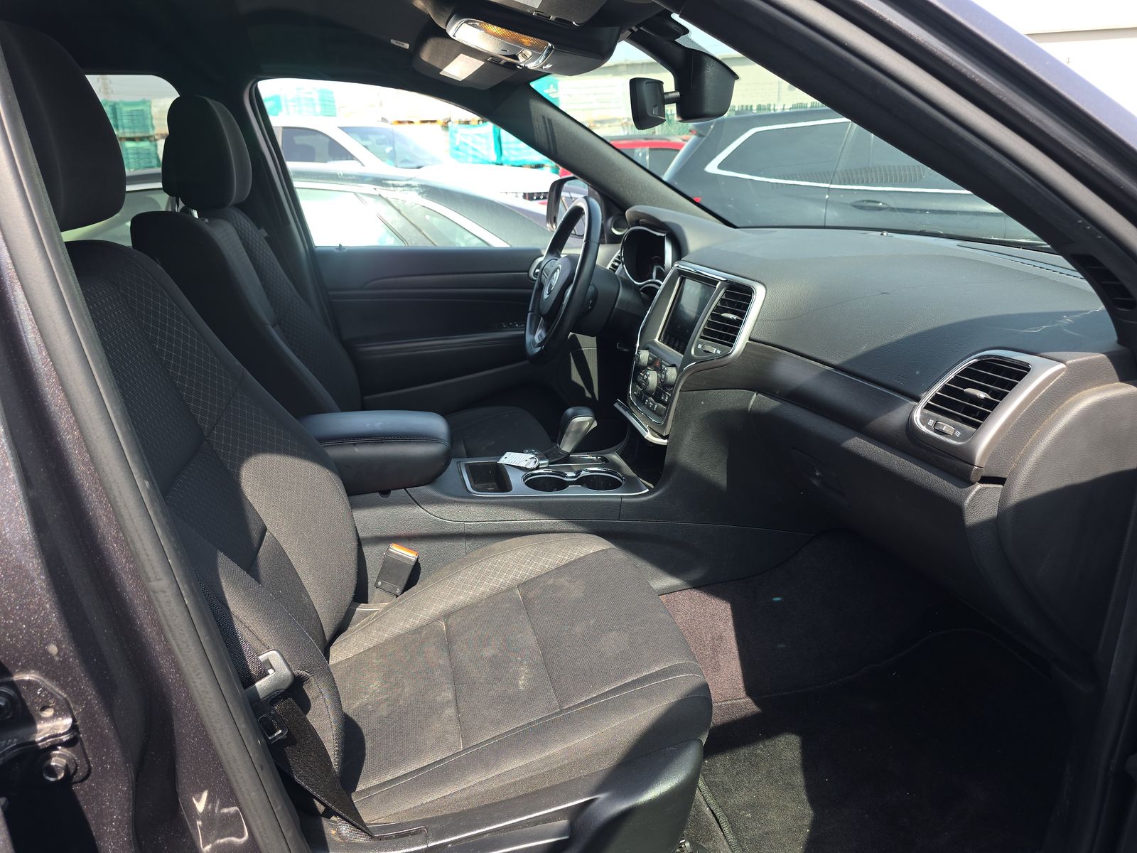 JEEP LAREDO E EDITION - 9