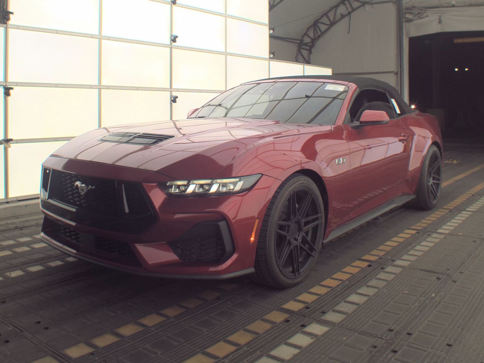FORD MUSTANG - 1