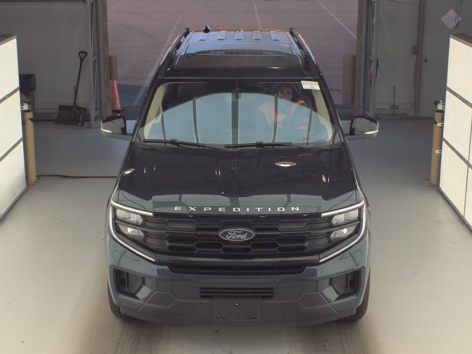FORD EXPEDITION MAX - 3