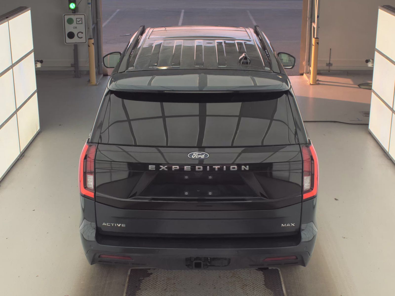 FORD EXPEDITION MAX - 7