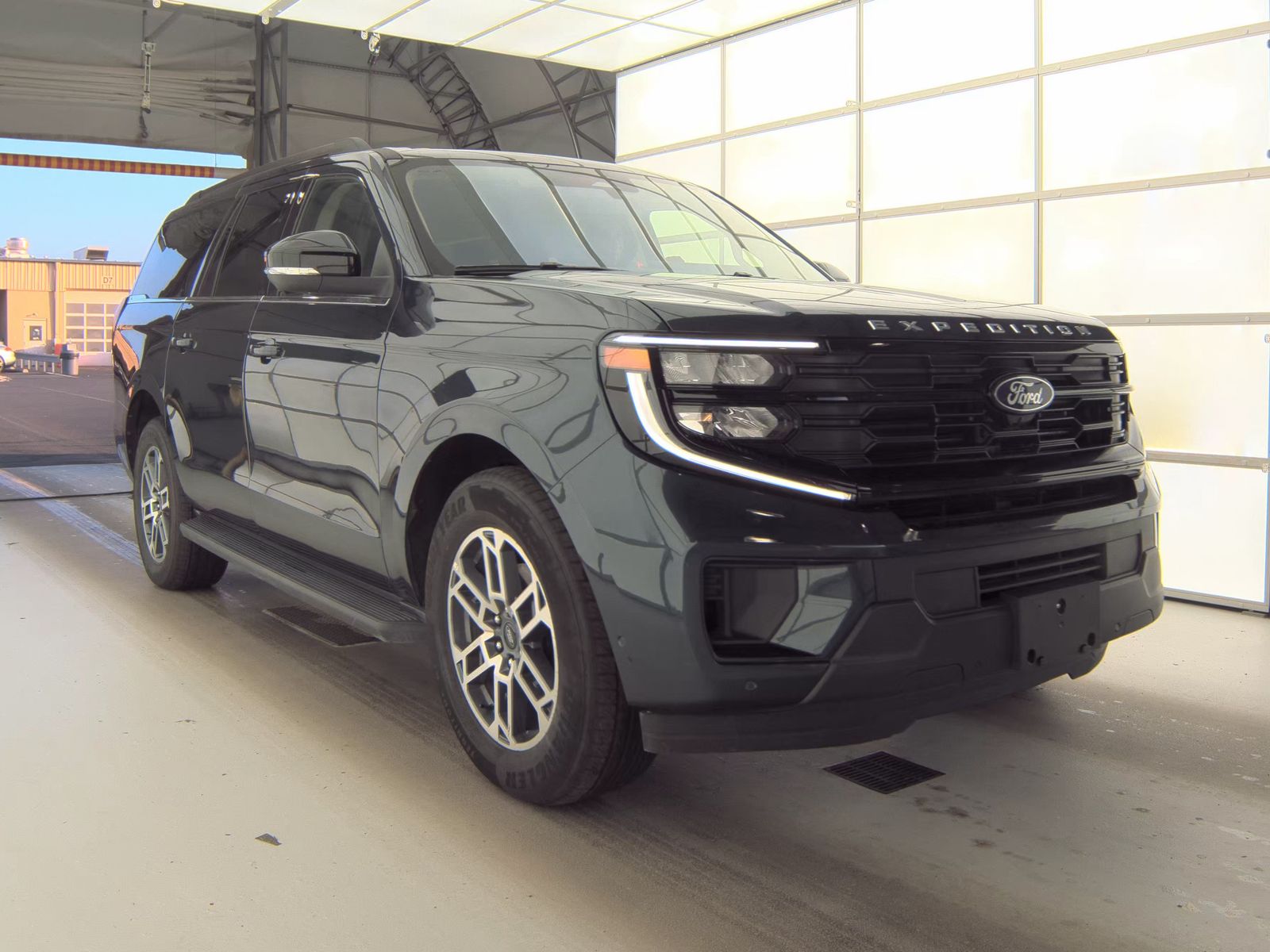 FORD EXPEDITION MAX - 5