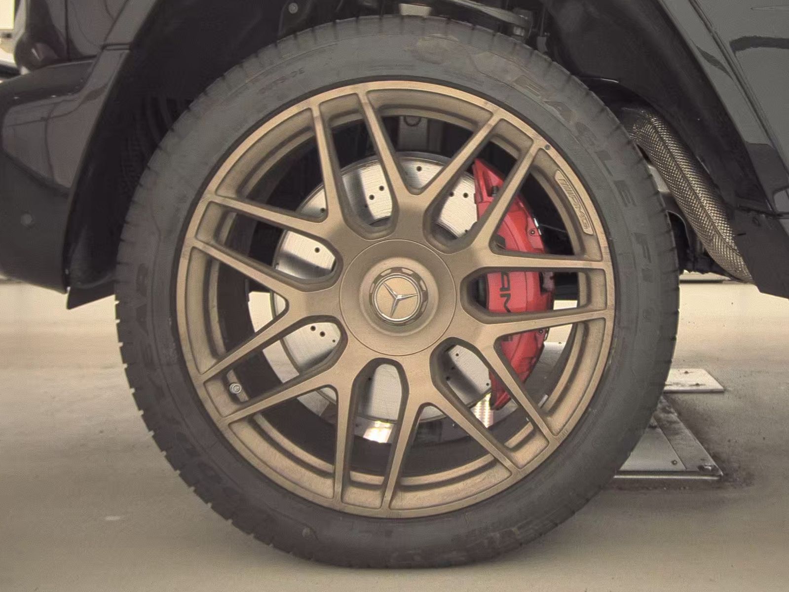 MERCEDES-BENZ G-CLASS - 10