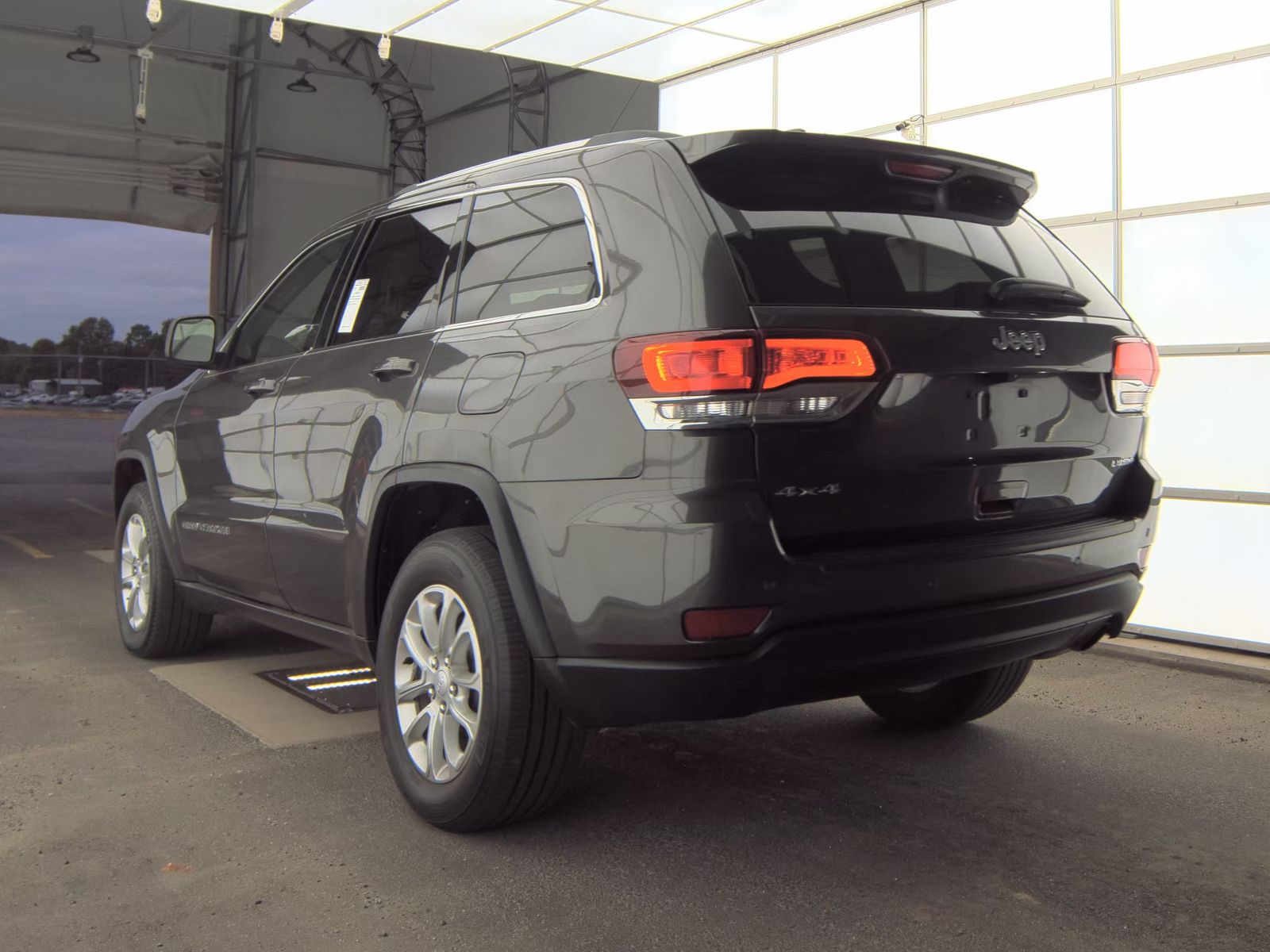 JEEP GRAND CHEROKEE - 9