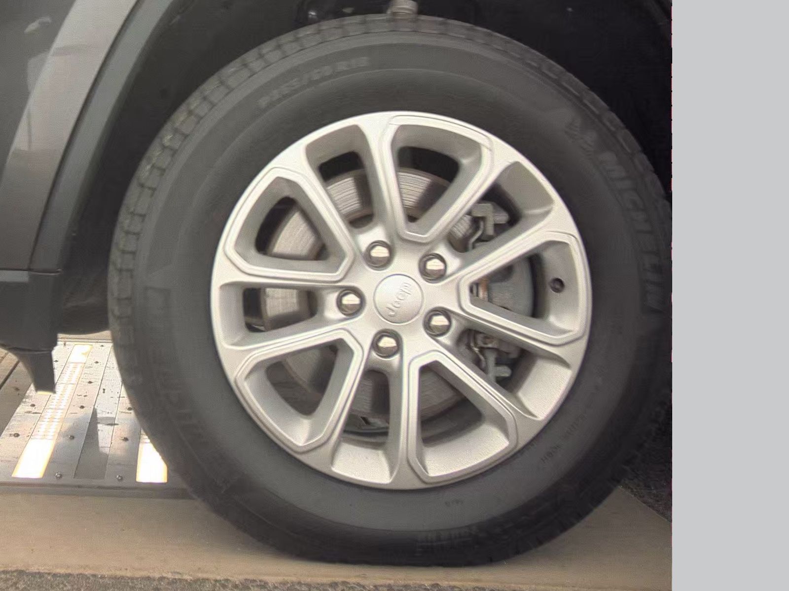 JEEP GRAND CHEROKEE - 10