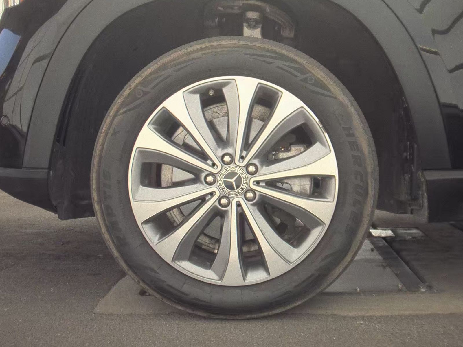 MERCEDES-BENZ GLE-CLASS - 10