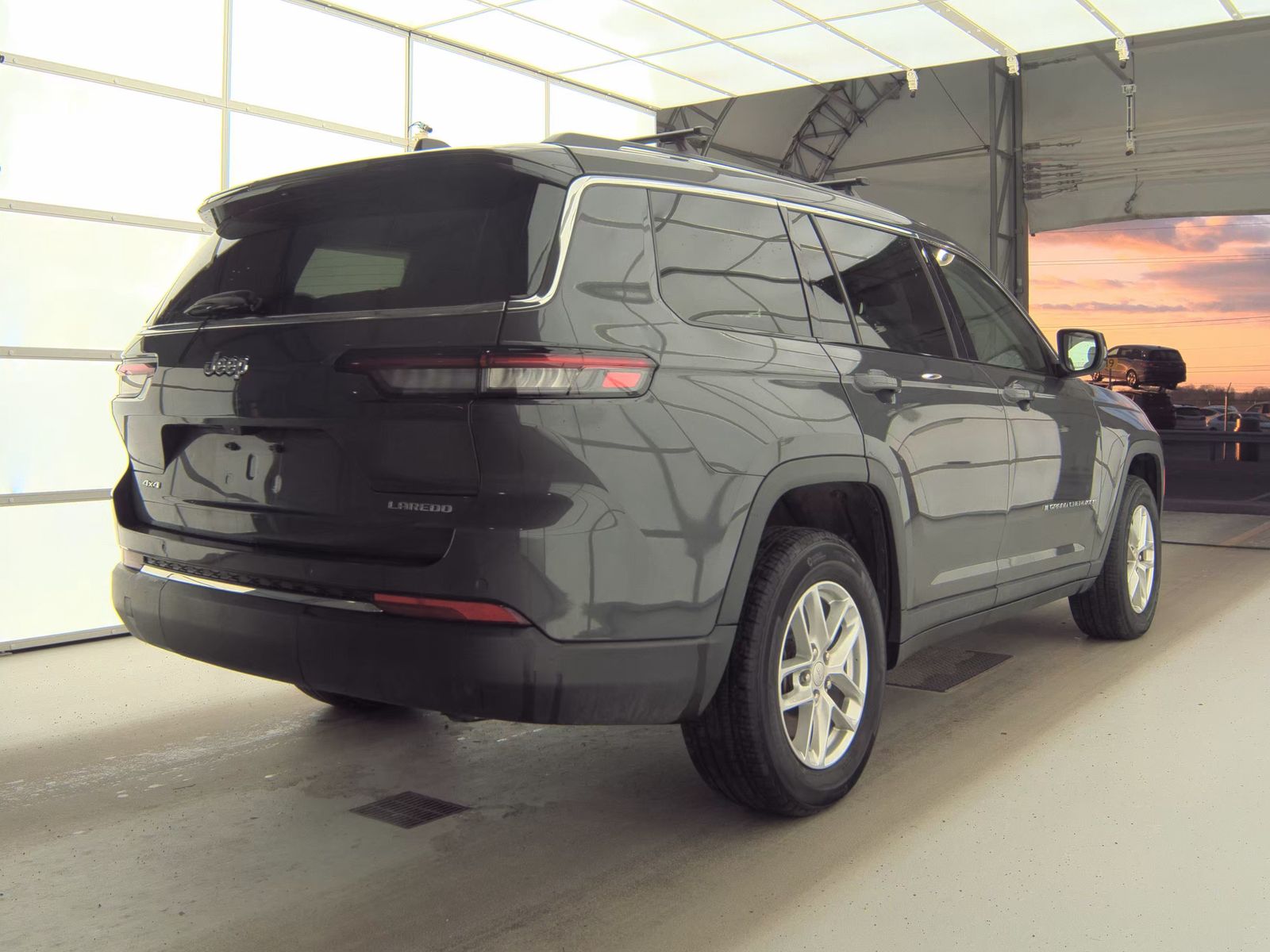 JEEP GRAND CHEROKEE - 5