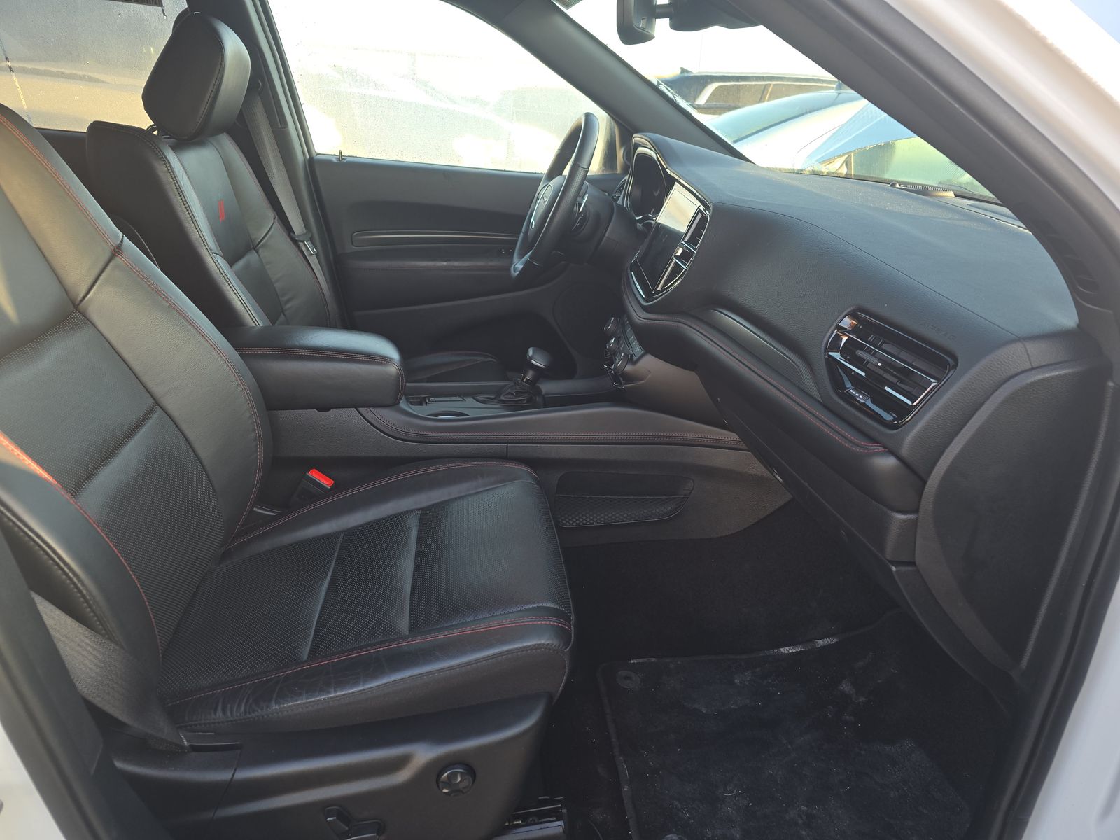 DODGE CHALLENGER - 9