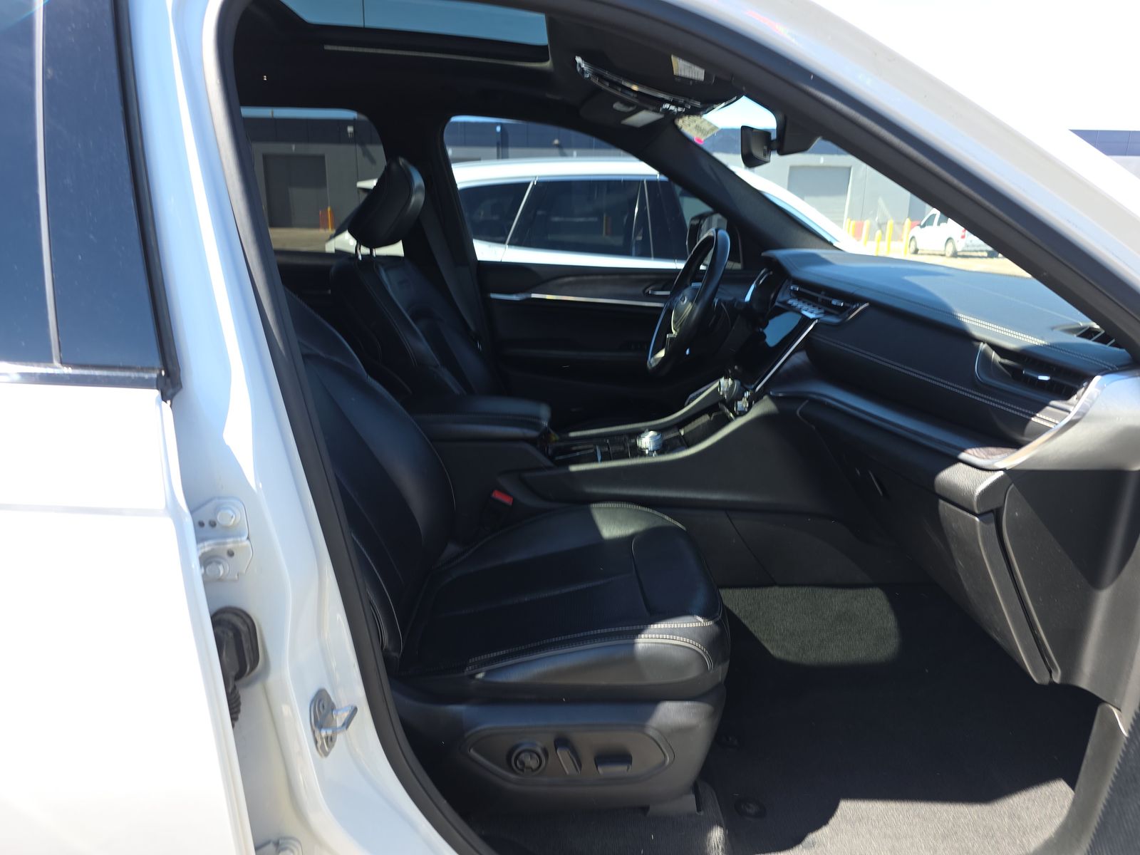 JEEP GRAND CHEROKEE - 9