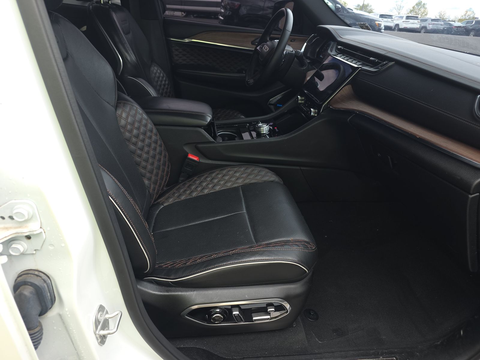 JEEP GRAND CHEROKEE - 9