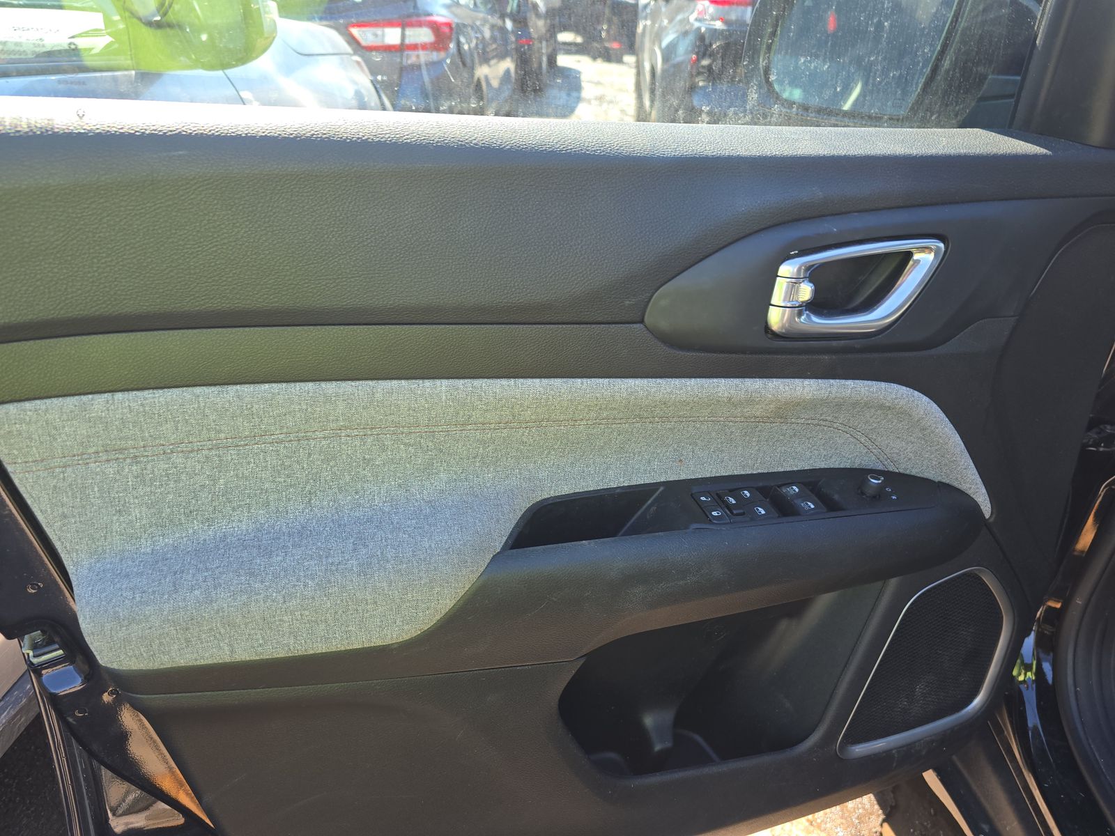 JEEP LATITU LUX - 10