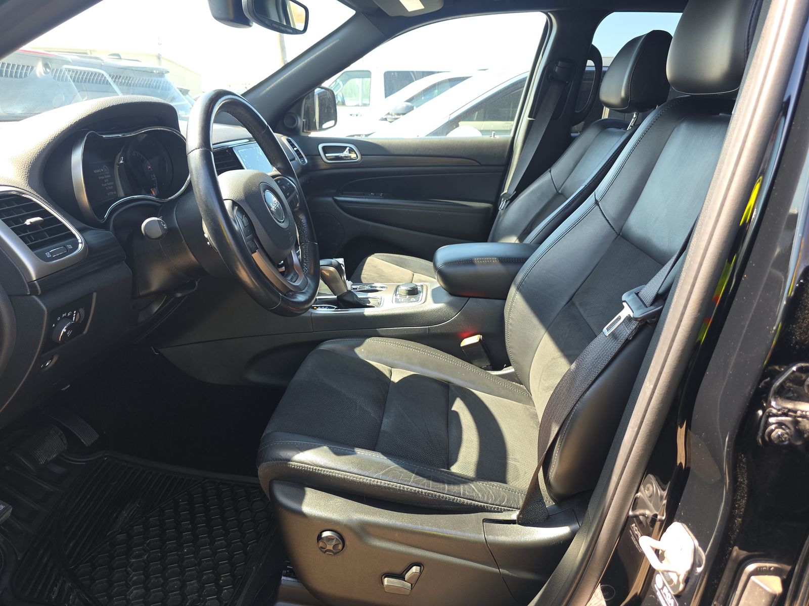 JEEP GRAND CHEROKEE - 8