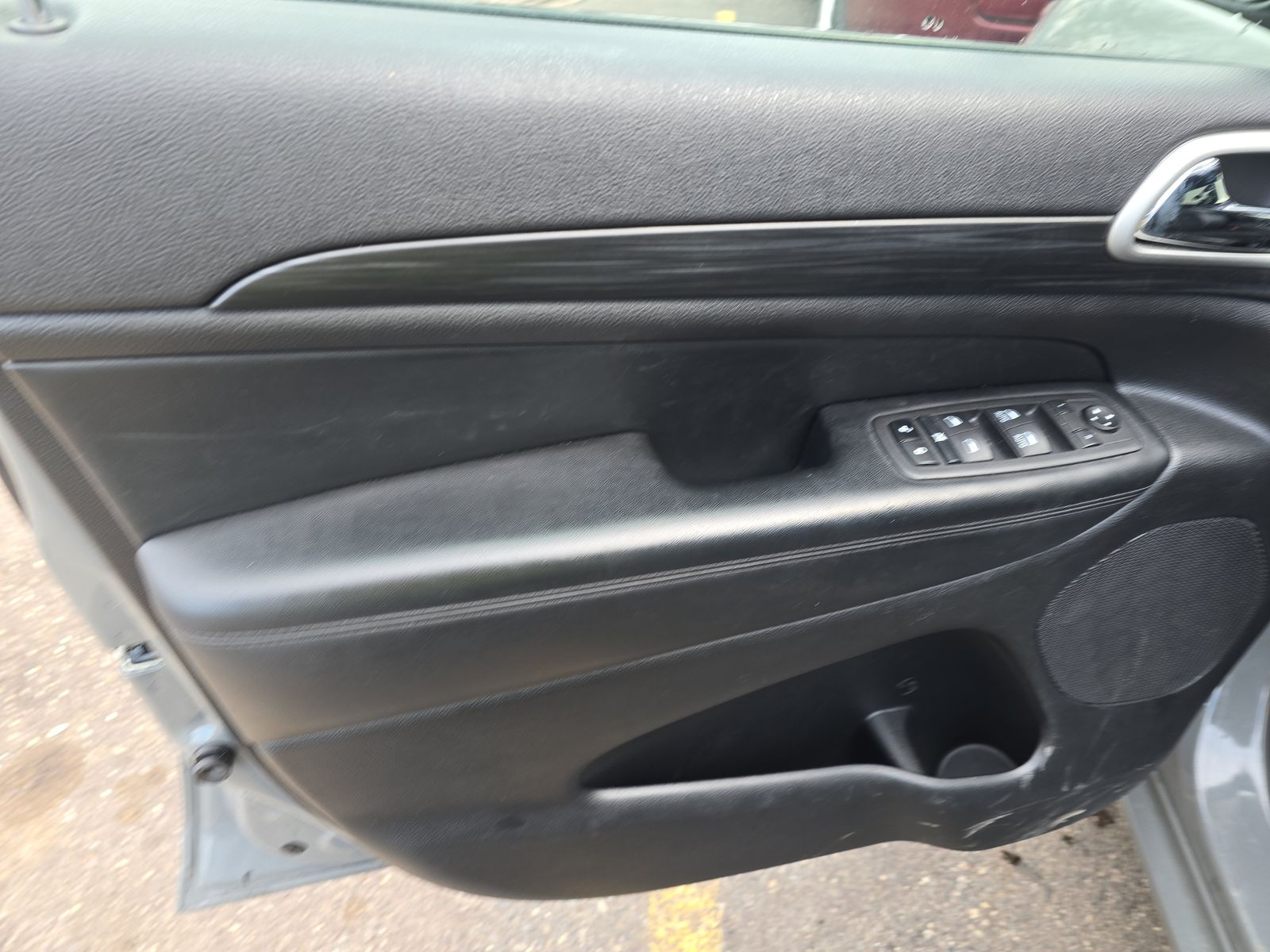 JEEP GRAND CHEROKEE - 10