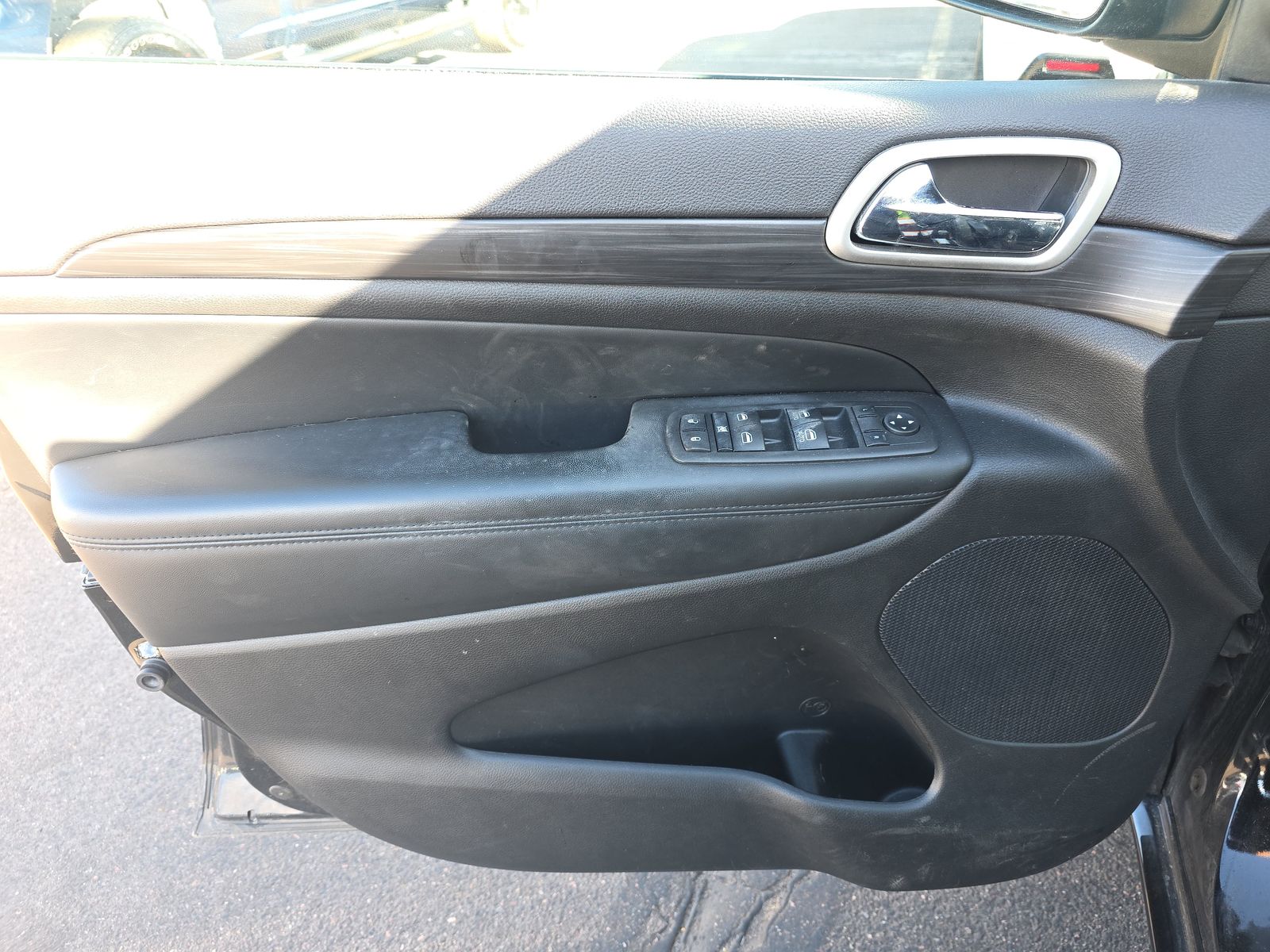 JEEP GRAND CHEROKEE - 10