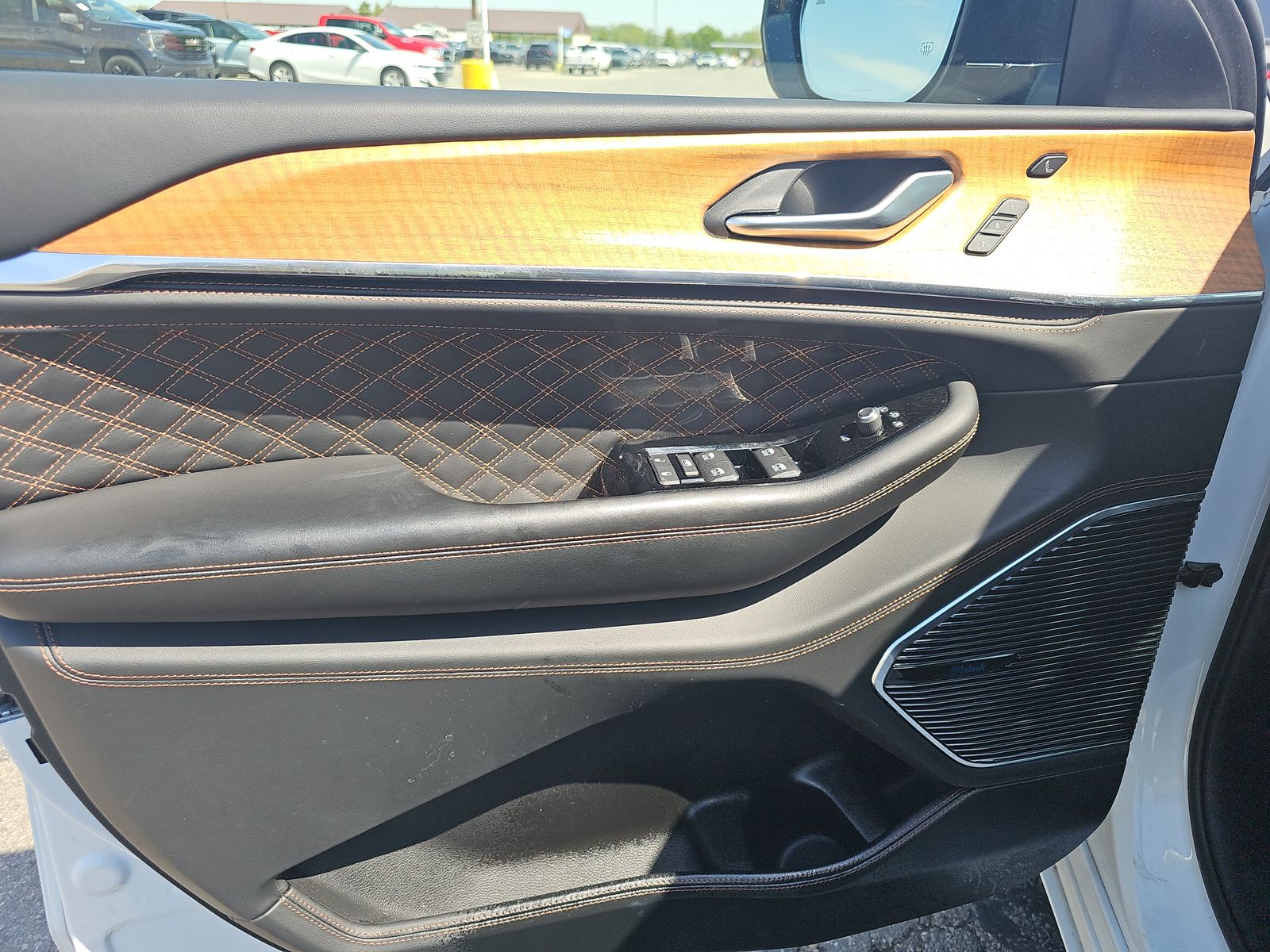 JEEP GRAND CHEROKEE - 10