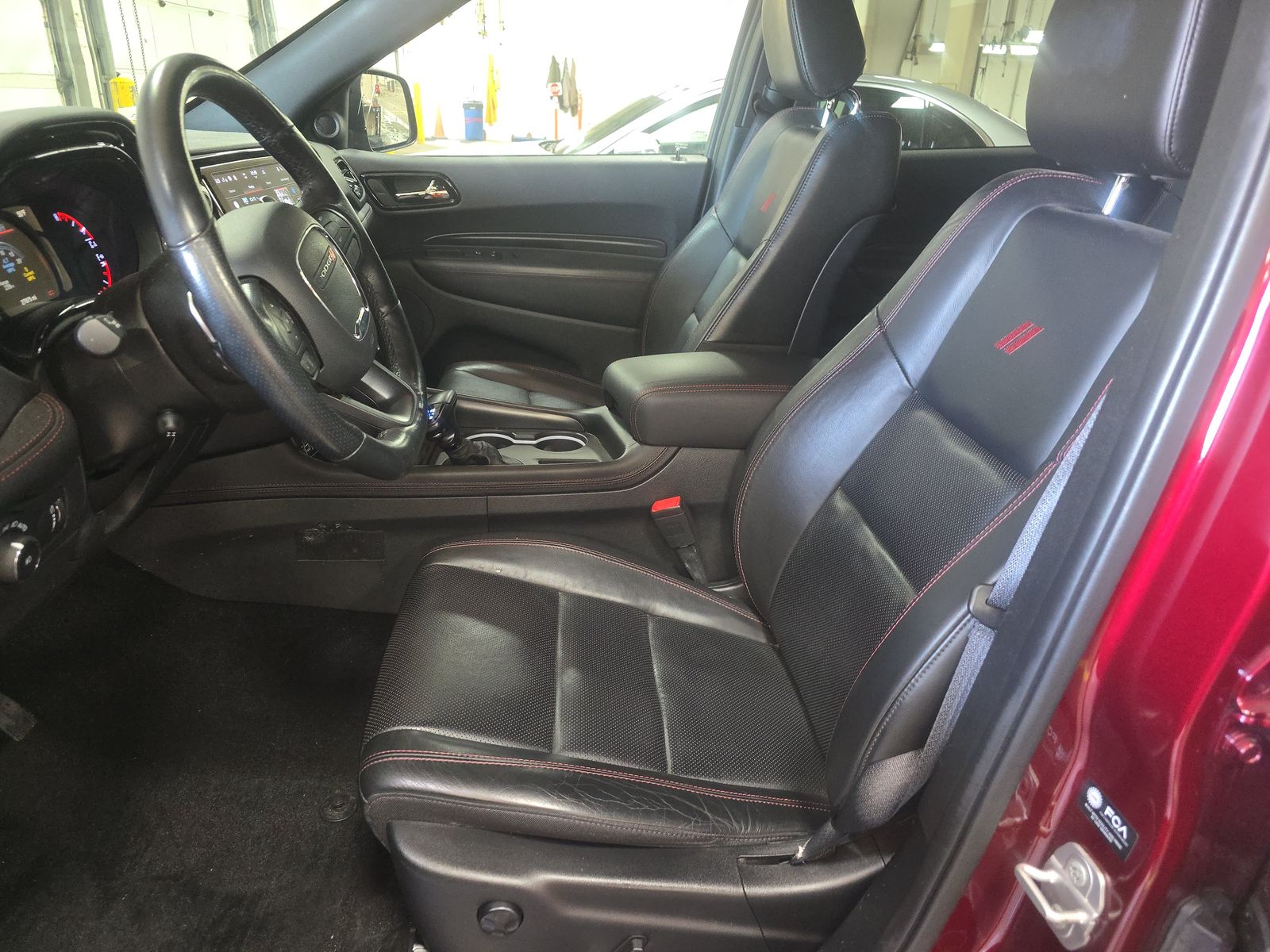 DODGE CHALLENGER - 8