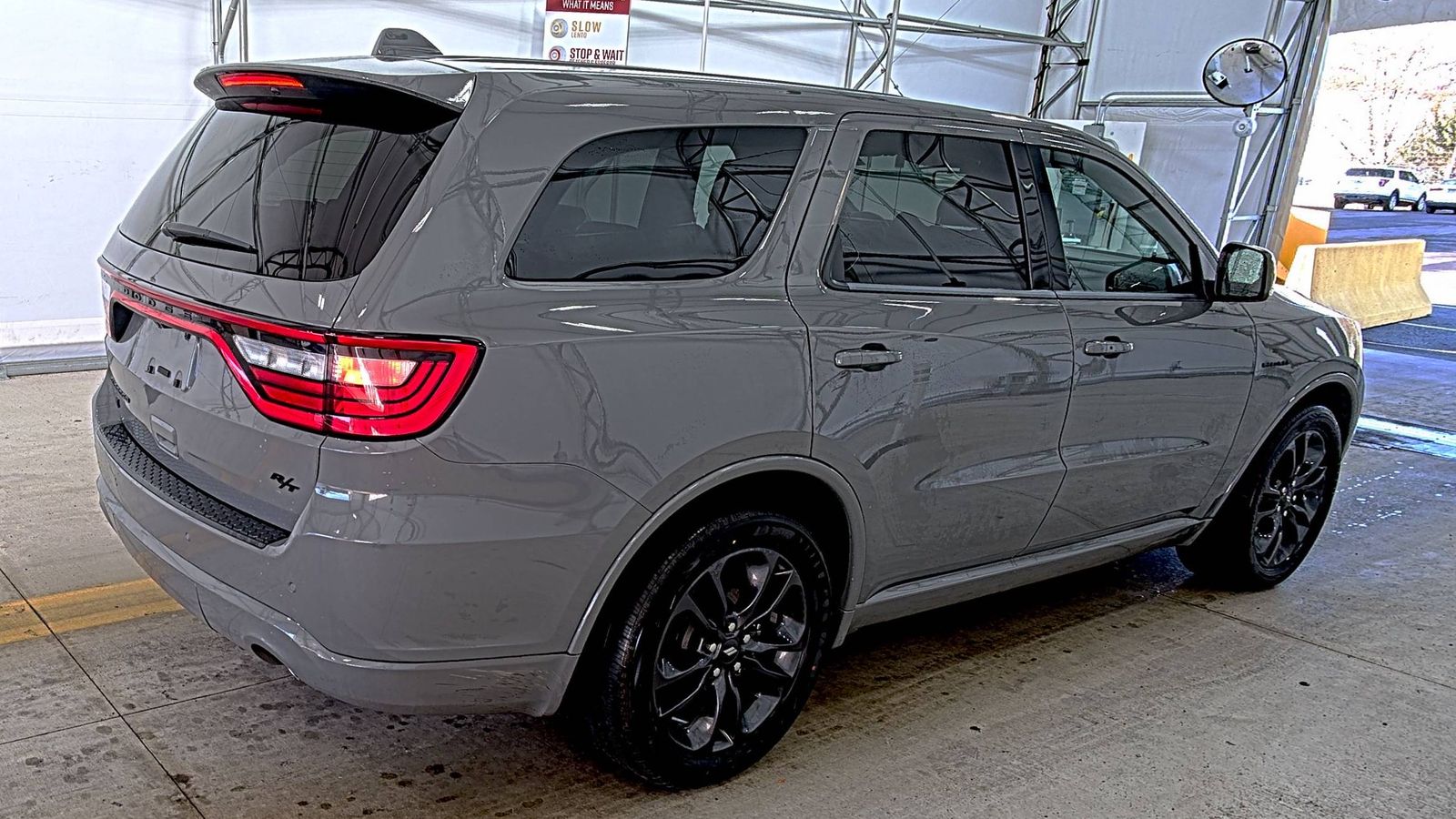 DODGE CHALLENGER - 5