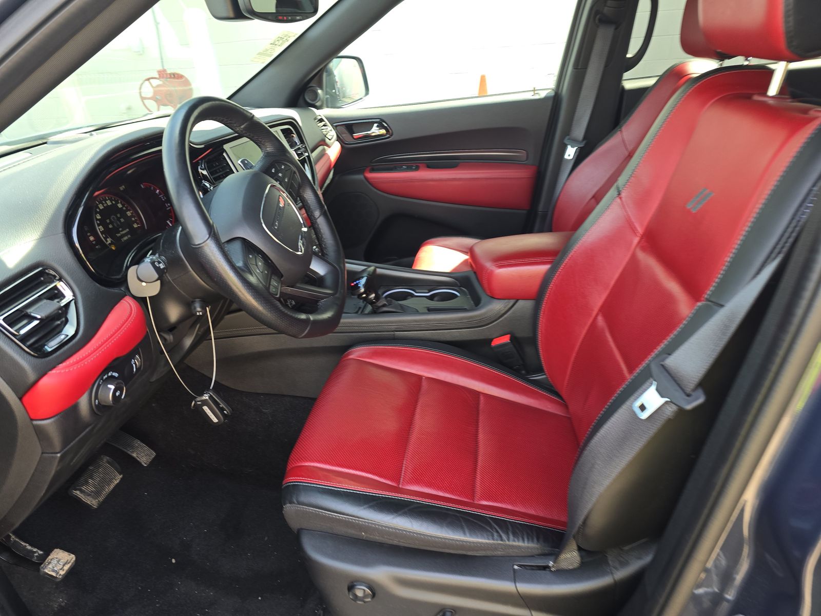 DODGE CHALLENGER - 8