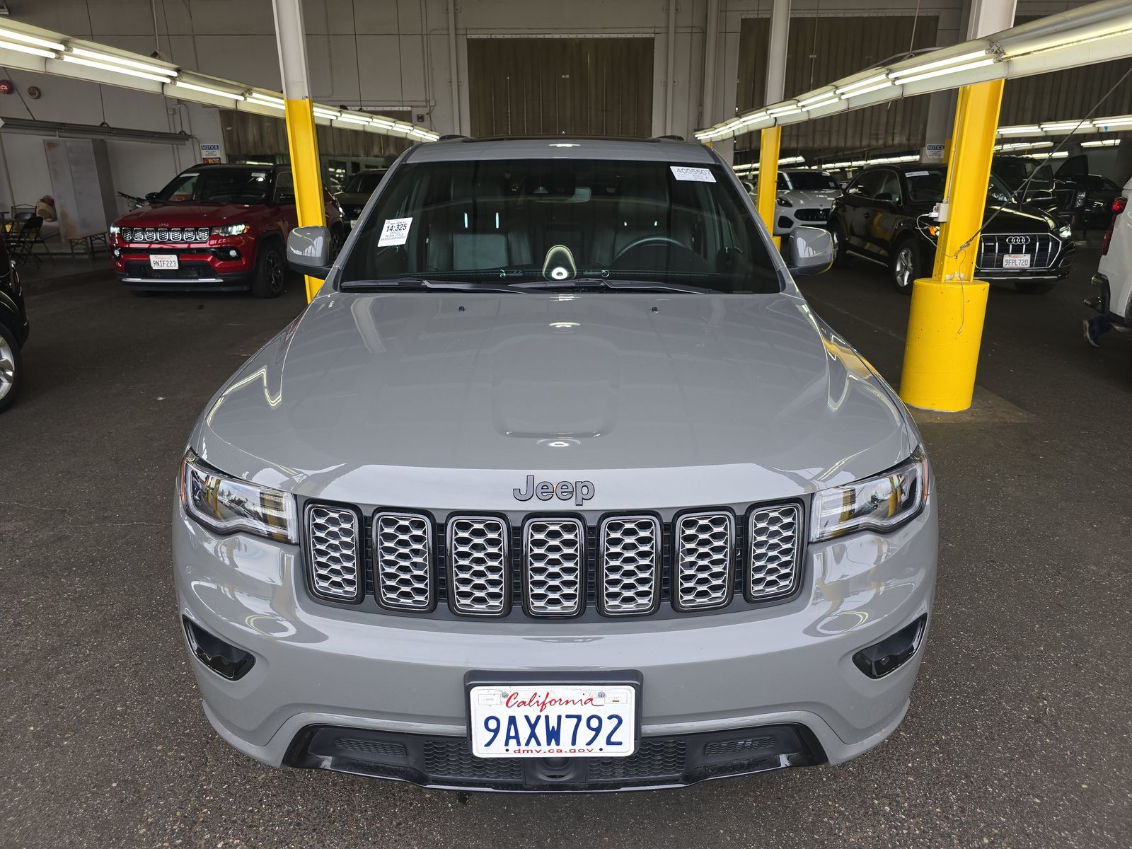 JEEP GRAND CHEROKEE - 3