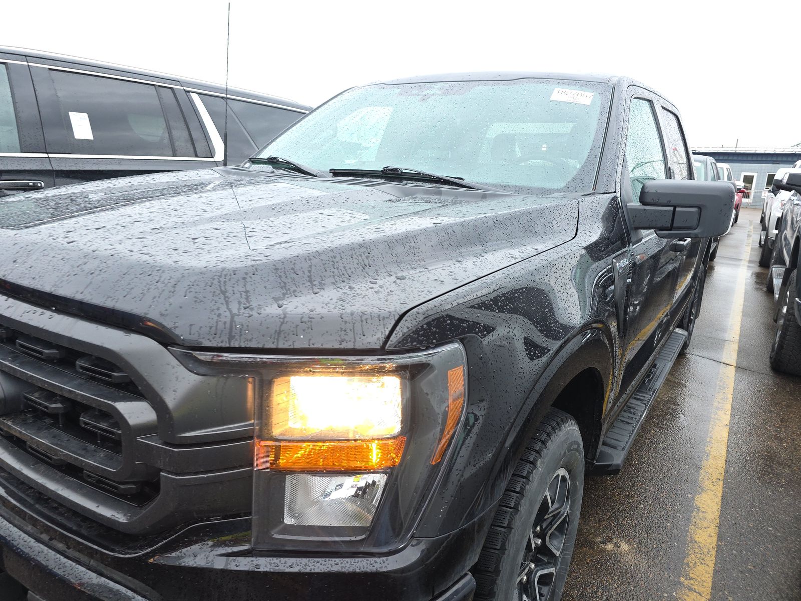 2023 Ford F-150 XLT AWD