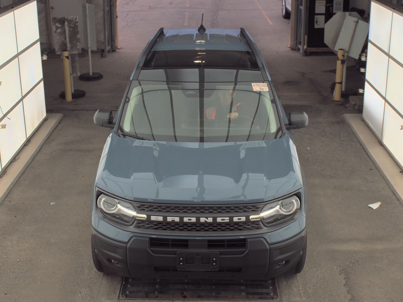 FORD BRONCO - 3