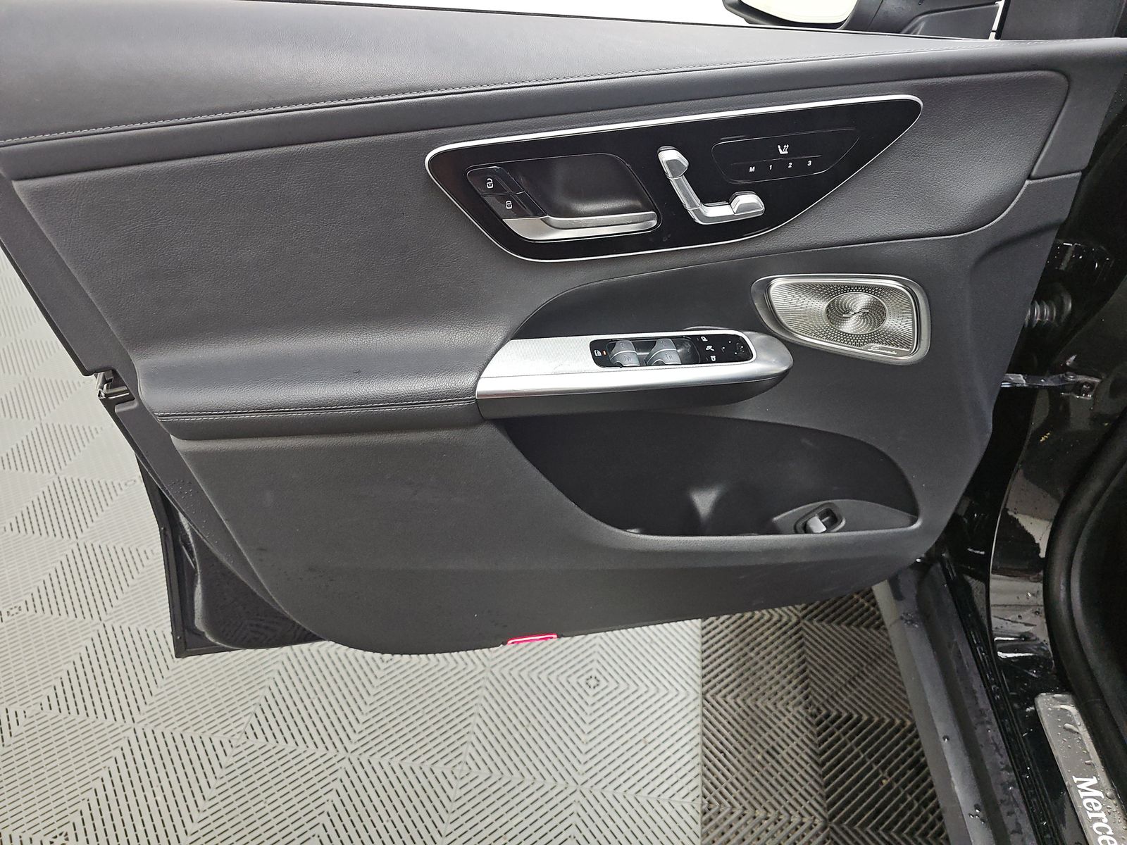 MERCEDES-BENZ GLC-CLASS - 10