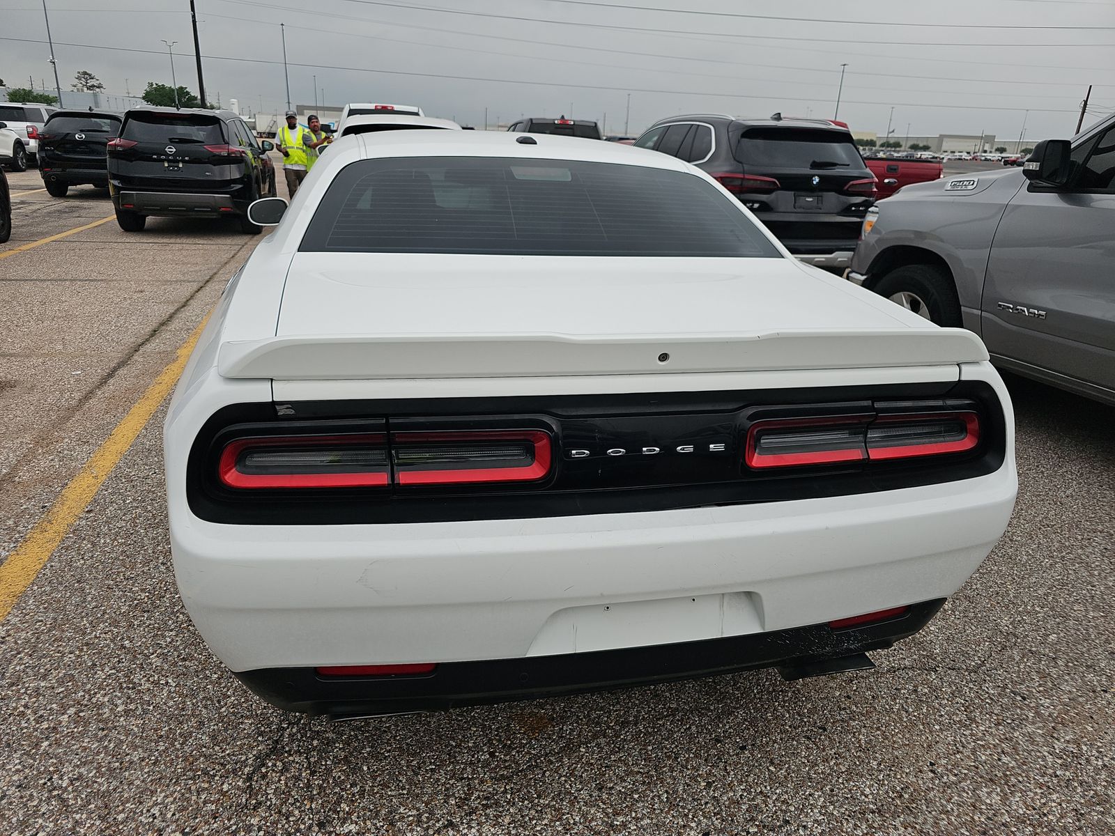 DODGE CHALLENGER - 6