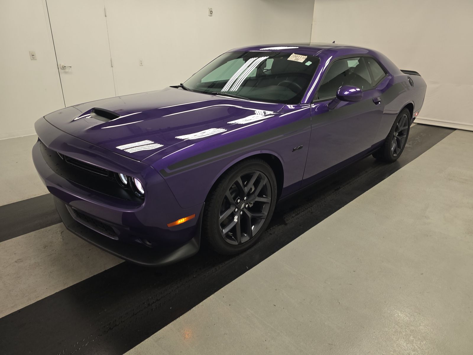 DODGE CHALLENGER - 1