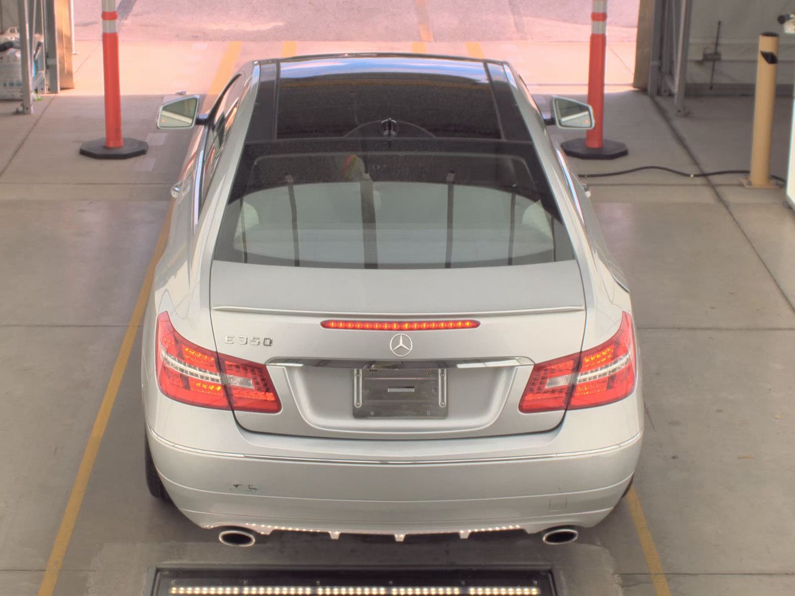 MERCEDES-BENZ E-CLASS - 7