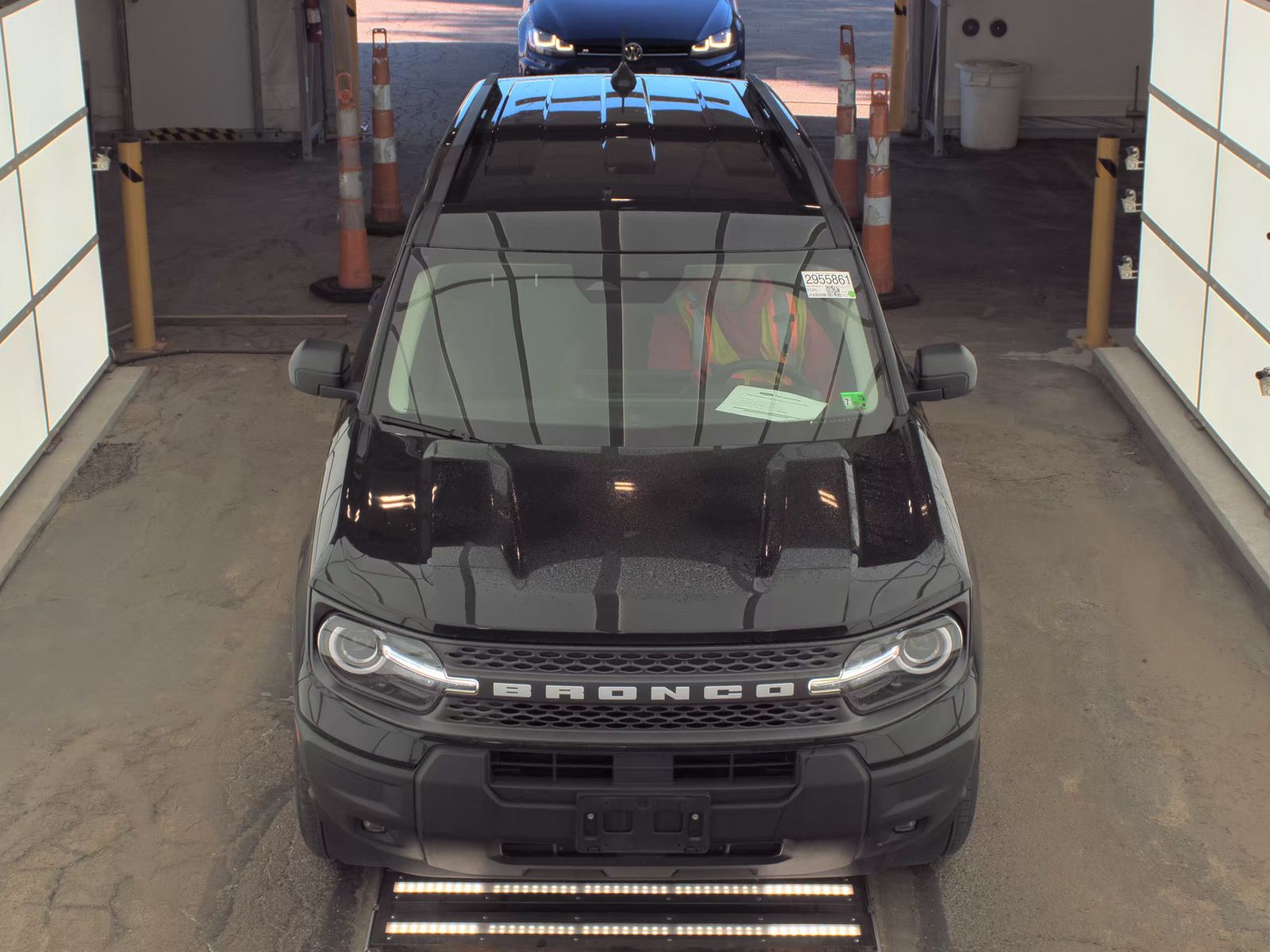 FORD BRONCO - 3