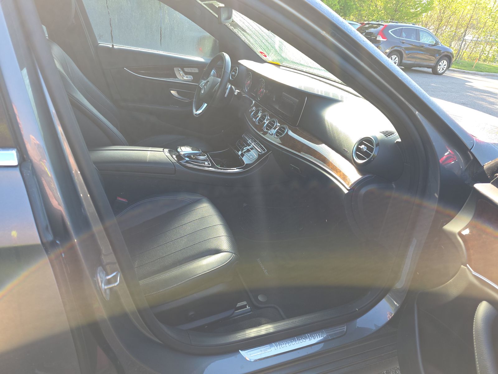 MERCEDES-BENZ E-CLASS - 9