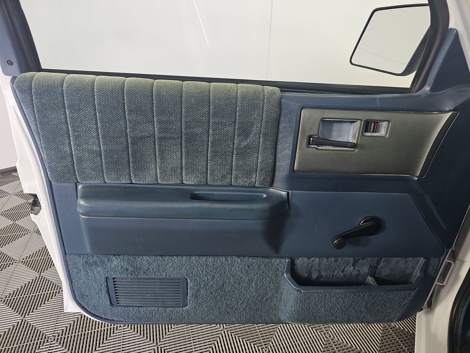 CHEVROLET TAHOE - 10