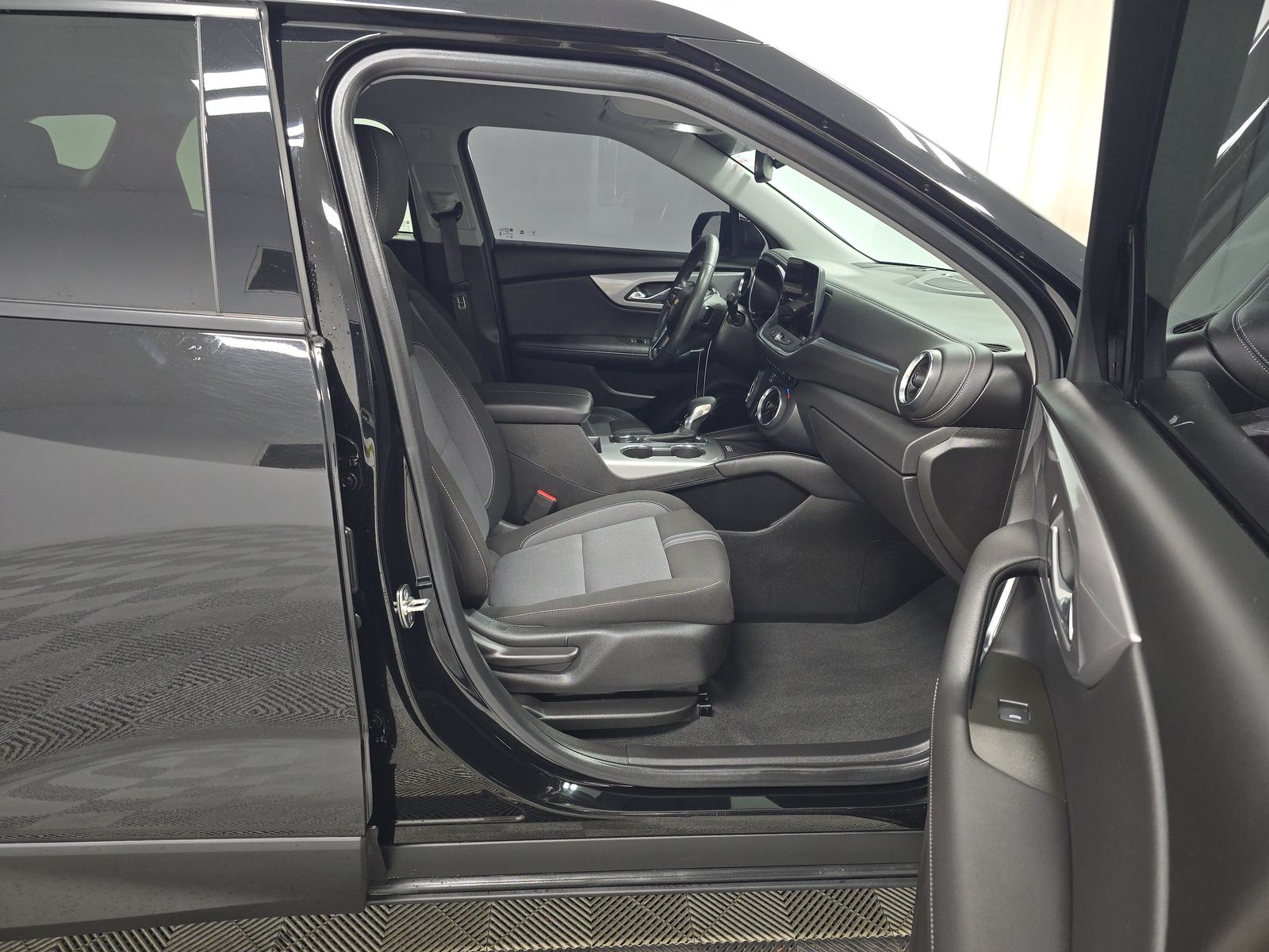 CHEVROLET CAMARO - 9