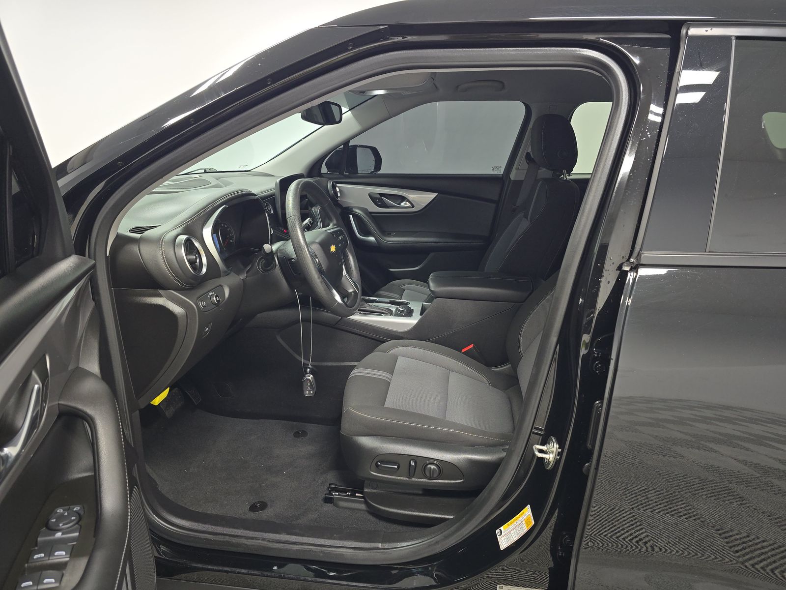 CHEVROLET CAMARO - 8