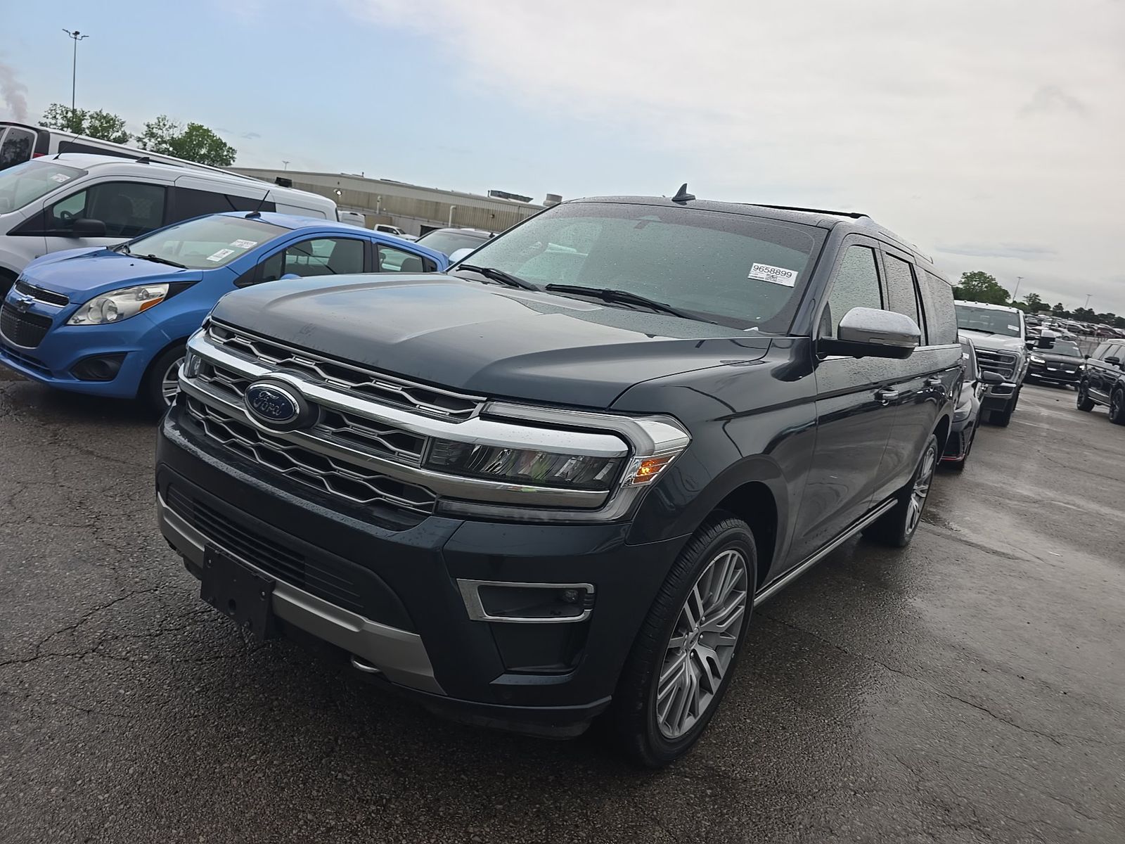 FORD EXPEDITION MAX - 1