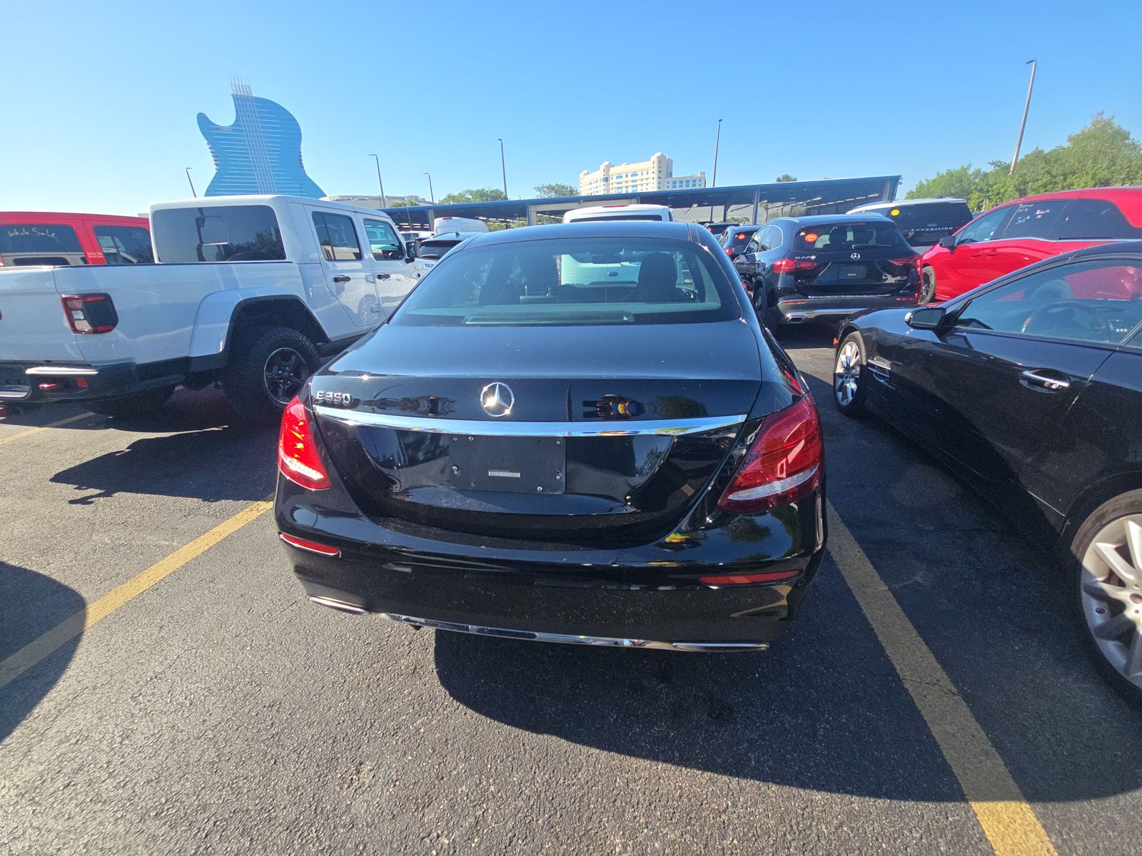 MERCEDES-BENZ E-CLASS - 6