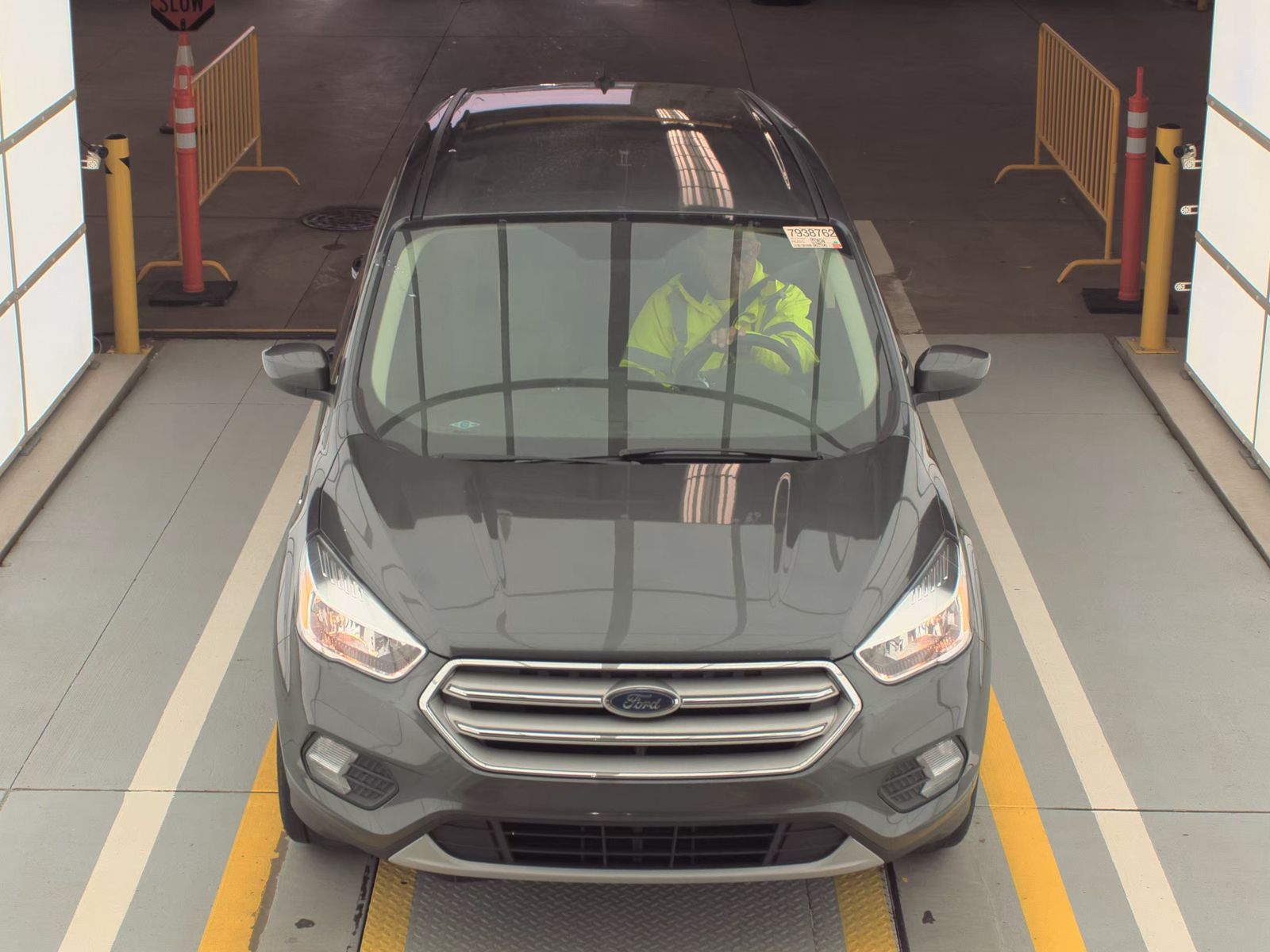 FORD ESCAPE - 3
