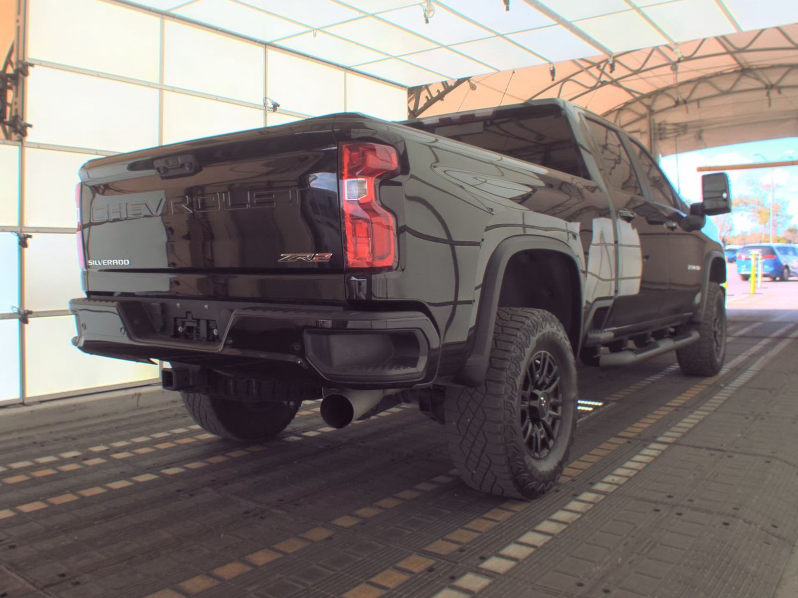 CHEVROLET SILVERADO - 5