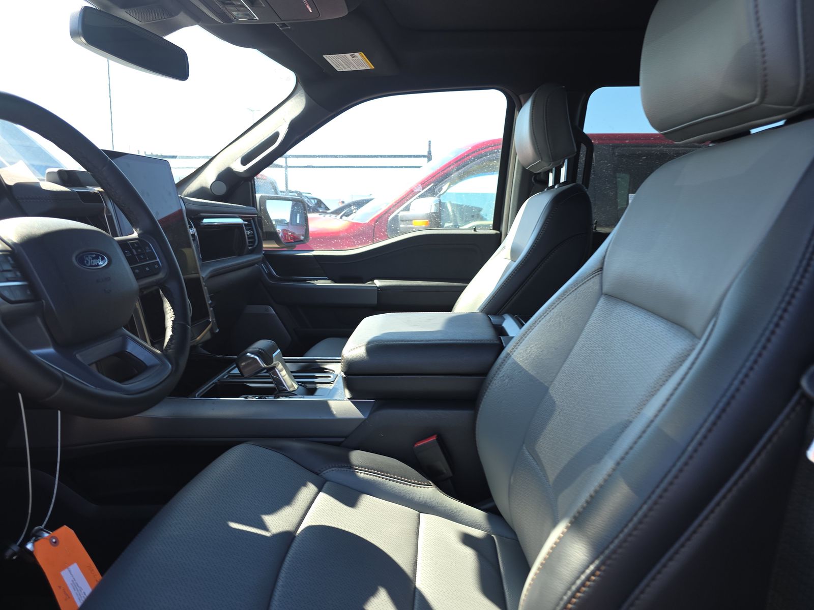 FORD F-150 - 8