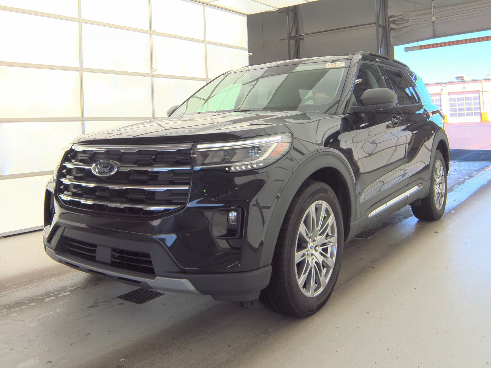 FORD EXPLORER - 1