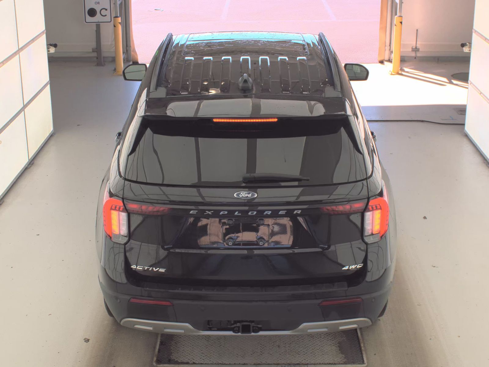 FORD EXPLORER - 7