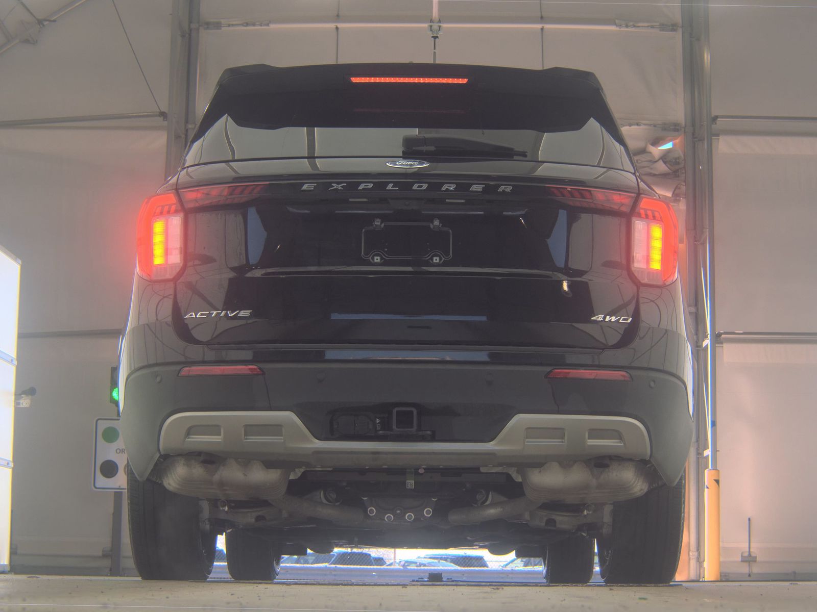 FORD EXPLORER - 8