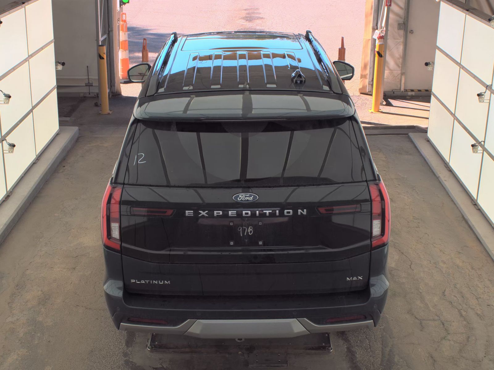 FORD EXPEDITION MAX - 7
