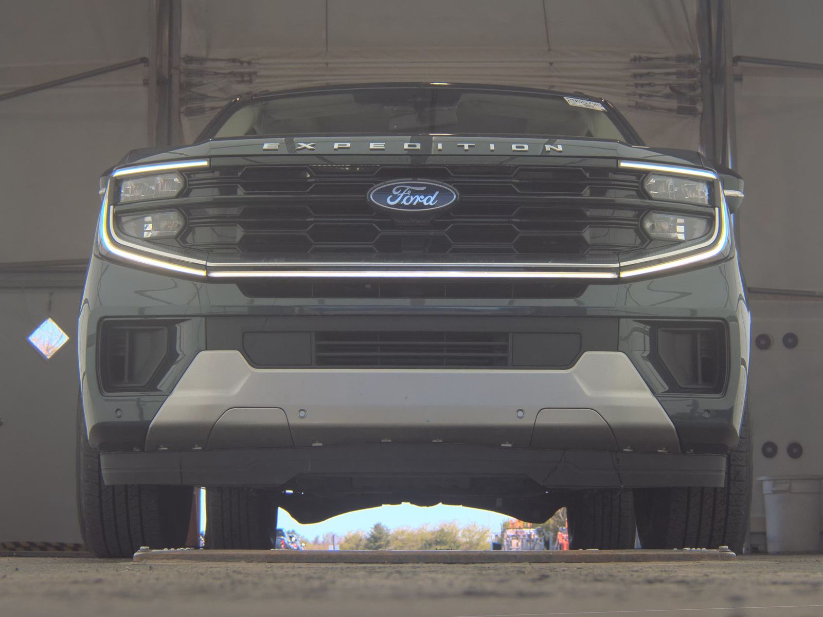 FORD EXPEDITION MAX - 4
