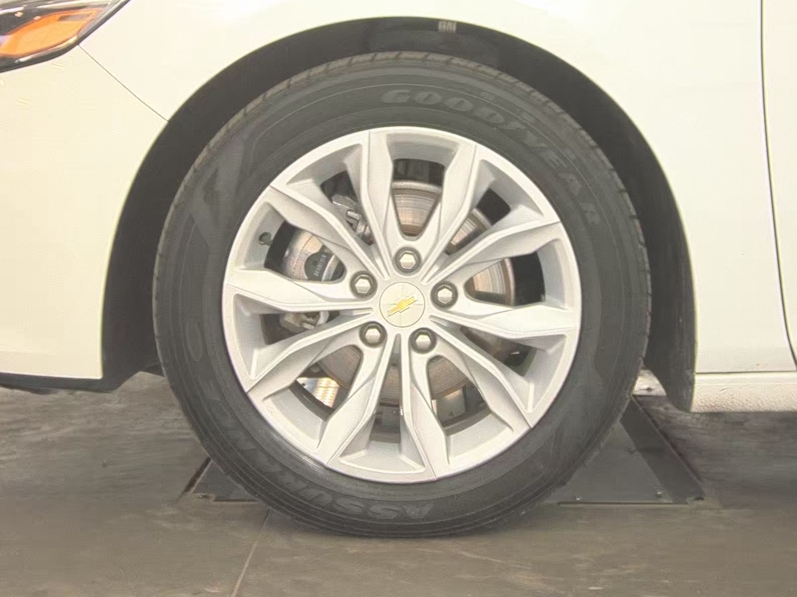 CHEVROLET CAMARO - 10