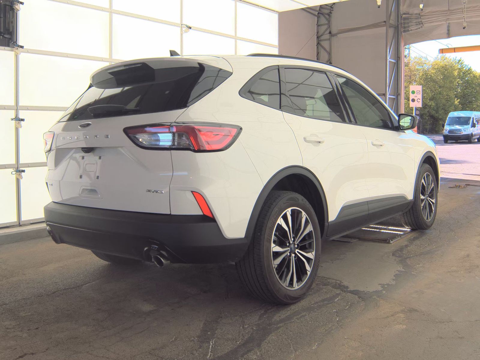 FORD ESCAPE - 6