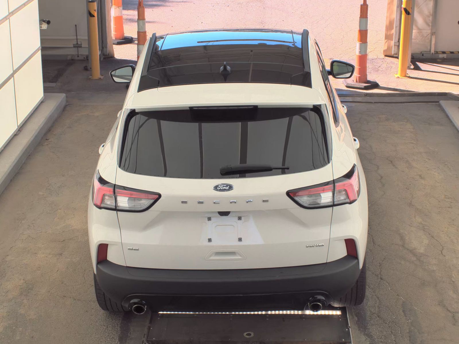 FORD ESCAPE - 7